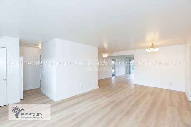 8740 Flanders Dr San Diego, CA 92126 photo 5