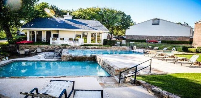 3601 W Northgate Dr Irving, TX 75038 photo 2