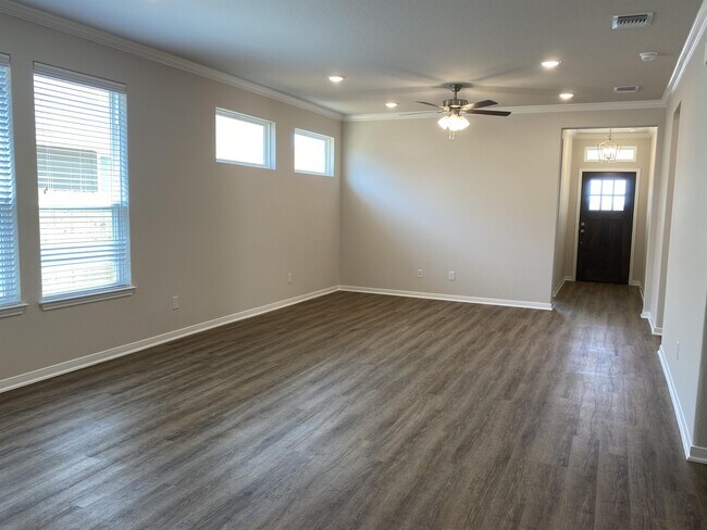 808 Killam Dr Temple, TX 76502 photo 3