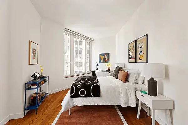 15 William Street photo 5