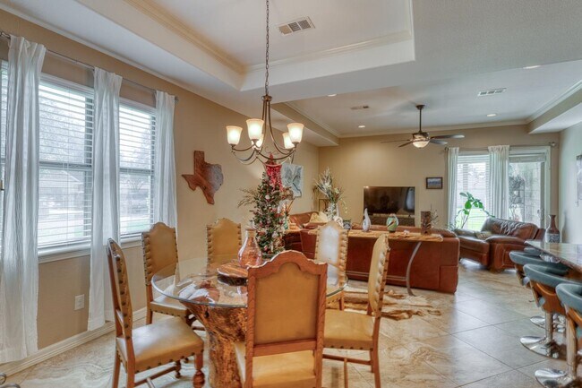 301 Firestone, Meadowlakes, TX 78654 photo 3