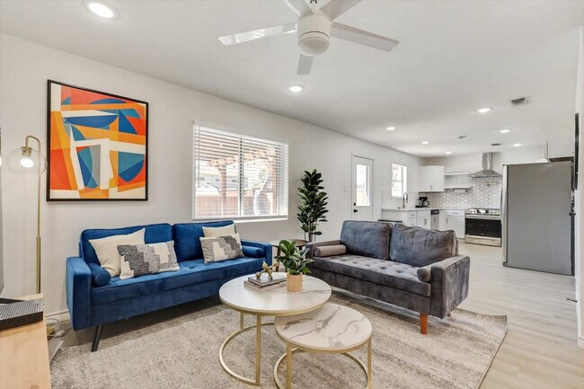 7920 Limerick Ln Fort Worth, TX 76180 photo 3