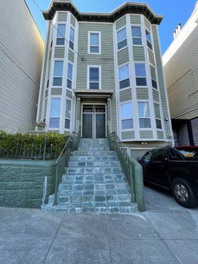 2548 Sutter Street, San Francisco, CA 94115 photo 2