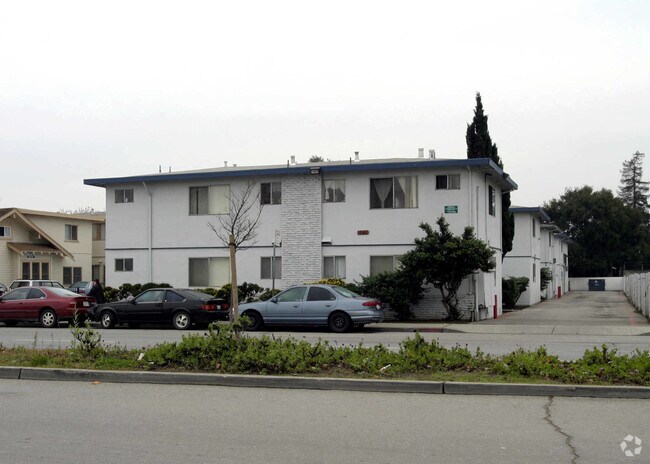 1640 Bay Road, East Palo Alto, CA 94303 photo 2