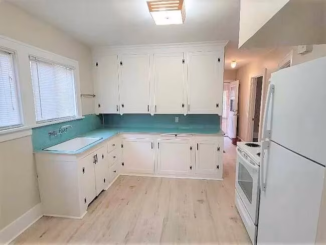 341 Northwest 74th Street, Seattle, WA 98117 photo 3