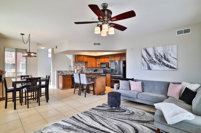 240 W Juniper Ave Gilbert, AZ 85233 photo 4