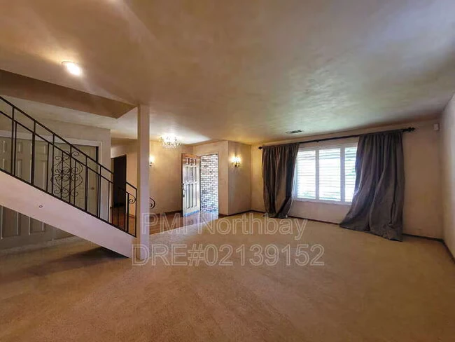 2842 Vista Grande Fairfield, CA 94534 photo 3