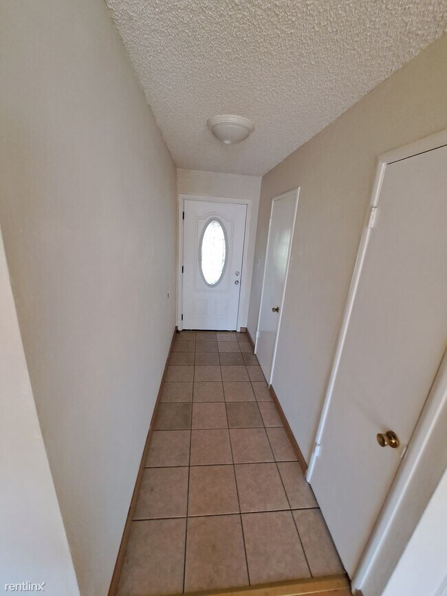 5517 Fiesta Rd Fremont, CA 94538 photo 3