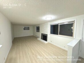 324 Aloha Street, Seattle, WA 98109 photo 3