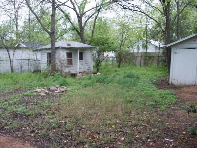 5204 Duval St photo 5