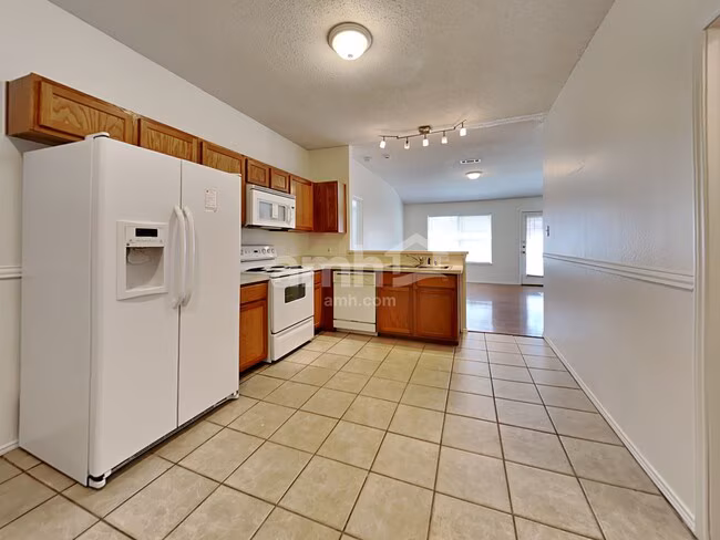 4332 Mesa Drive, Carrollton, TX 75010 photo 4