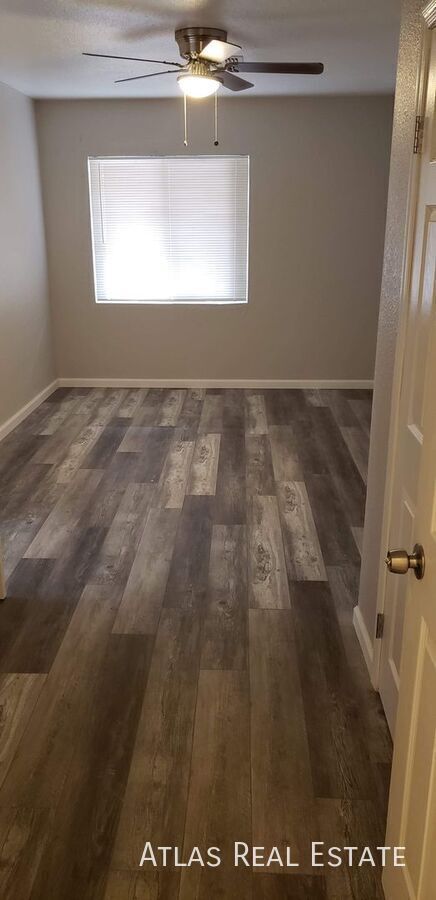 608 N Center St Mesa, AZ 85201 photo 5