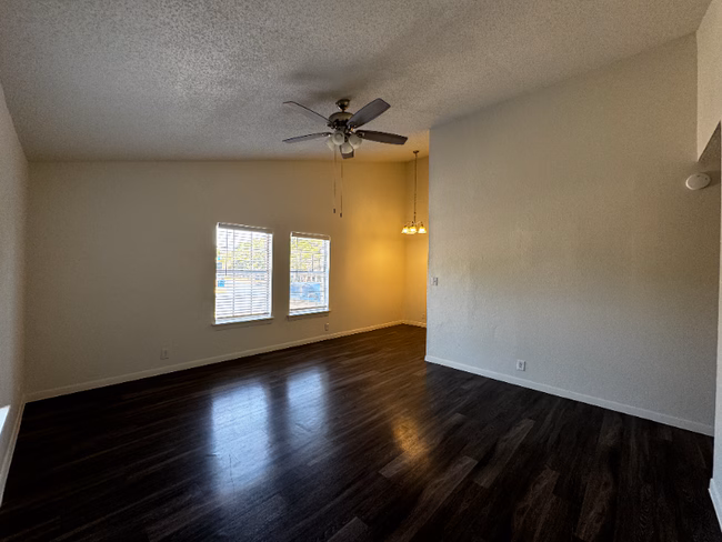 313 Flournoy Drive, Austin, TX 78745 photo 5