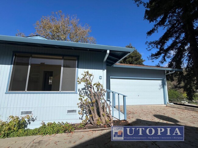 136 Market St, Santa Cruz (Apartment) photo 2