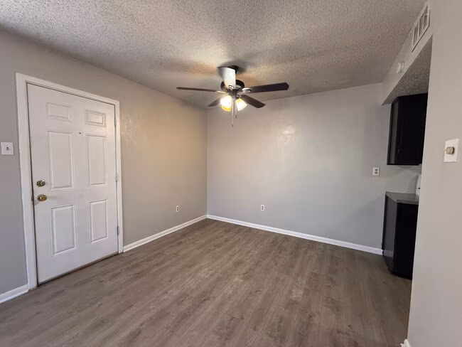 4503 Hunt Cir Killeen, TX 76543 photo 5