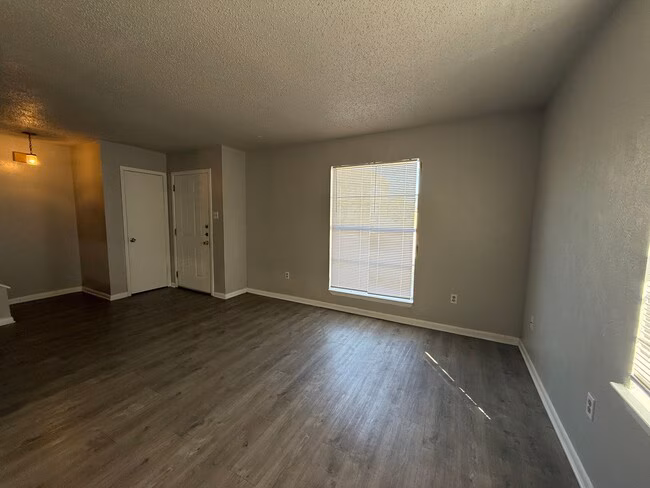 4503 Hunt Cir Killeen, TX 76543 photo 3