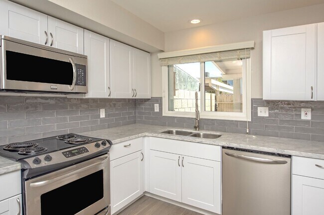 6841 E Osborn Rd Scottsdale, AZ 85251 photo 5