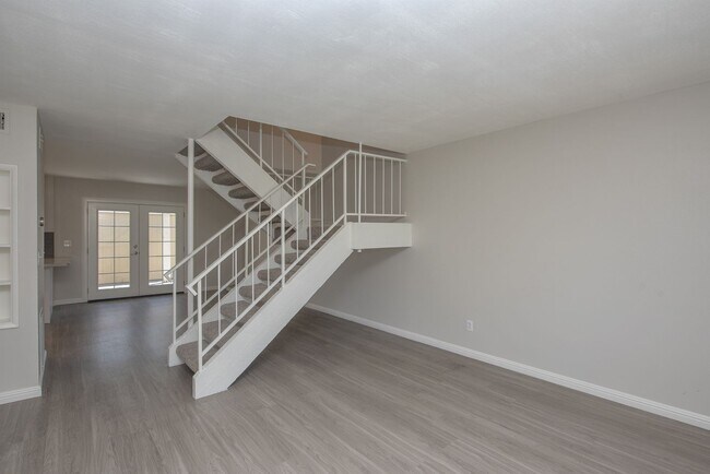 6841 E Osborn Rd Scottsdale, AZ 85251
