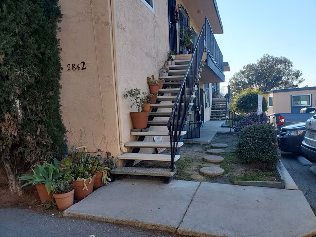 2842 39th St San Diego, CA 92105 photo 2