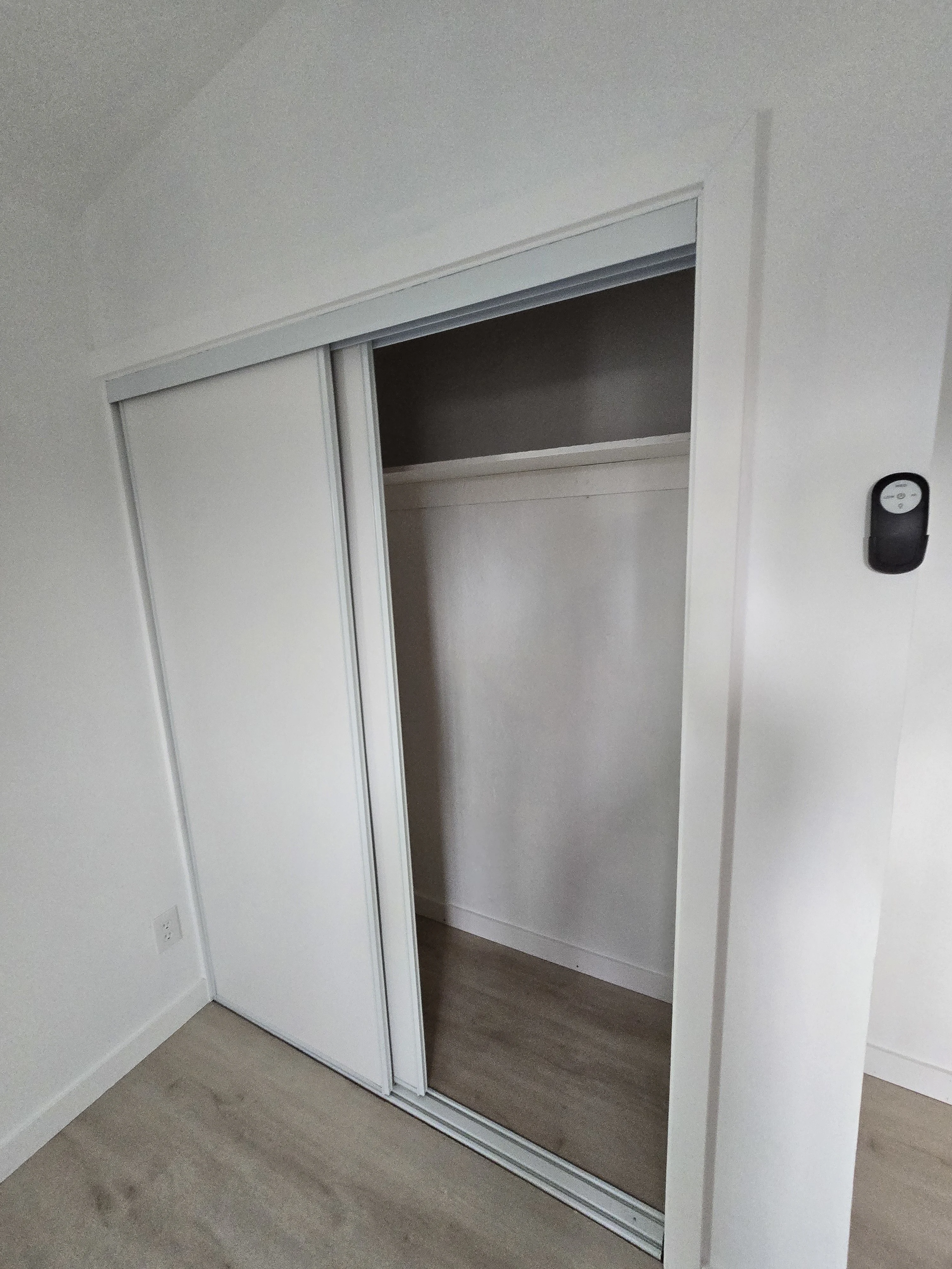 344 Cardiff Street photo 5