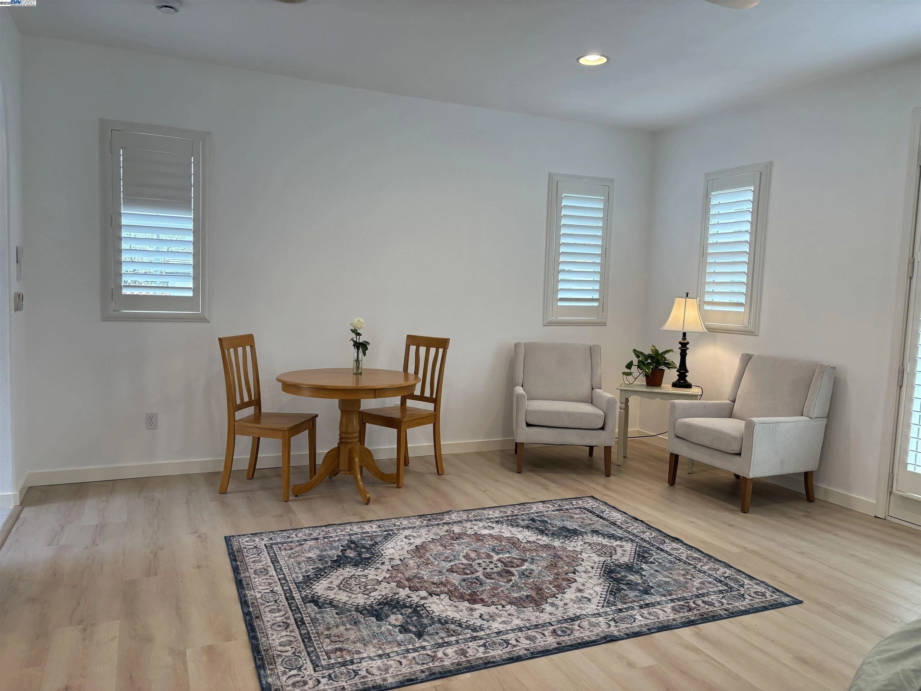 3089 Sweetviolet Dr. photo 2