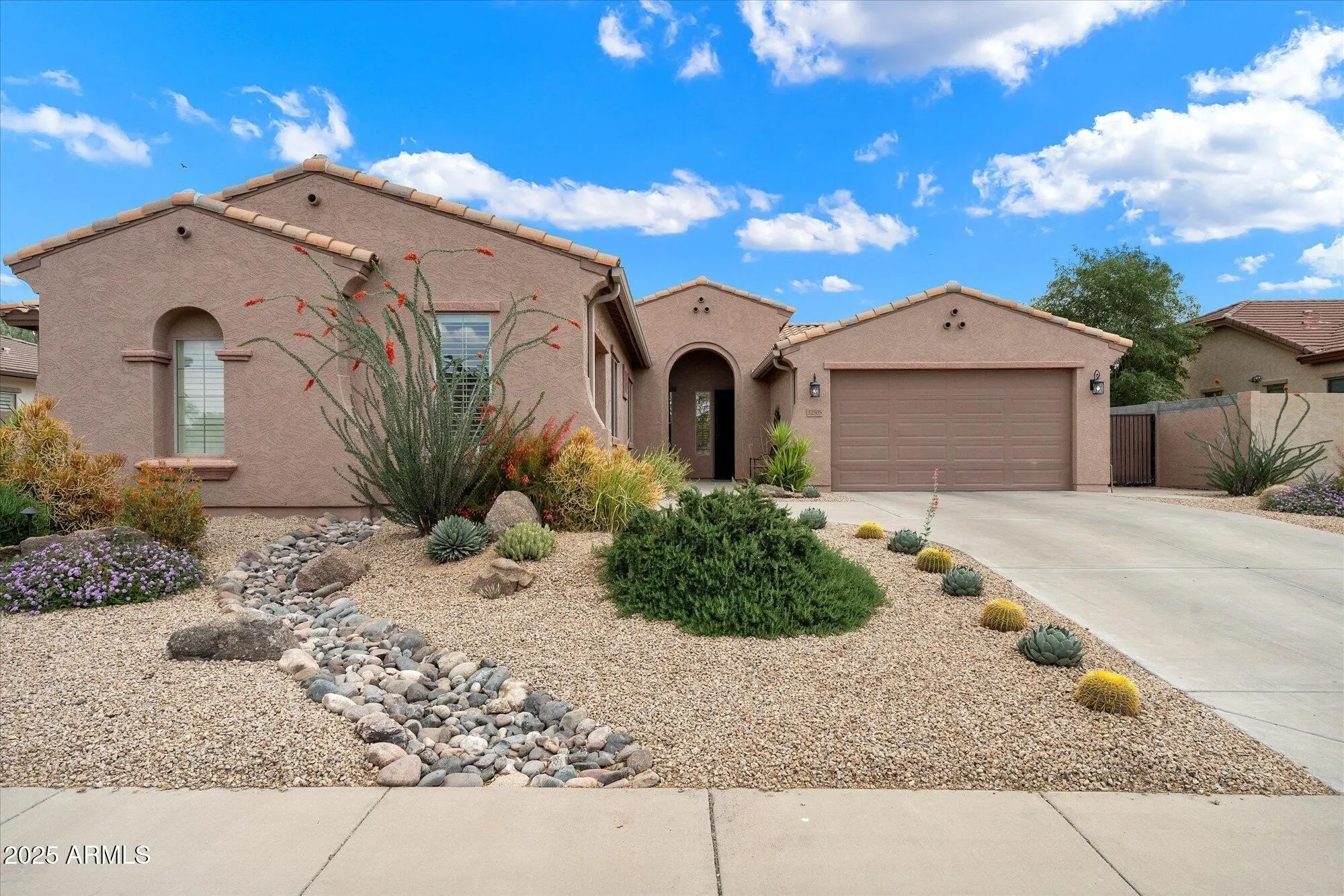 32505 N 41st Way Cave Creek, AZ 85331 photo 2