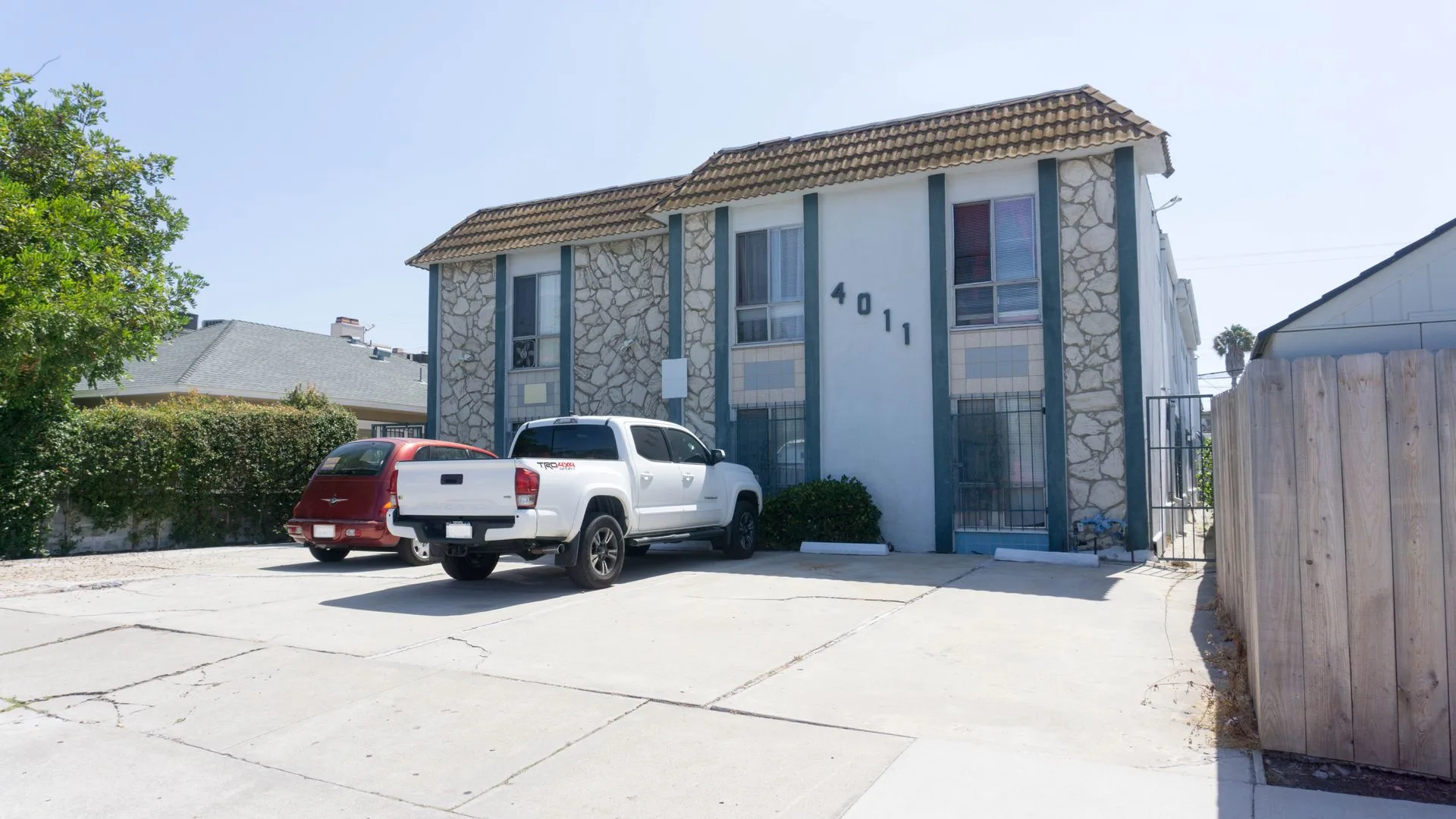 4011 Idaho St photo 2