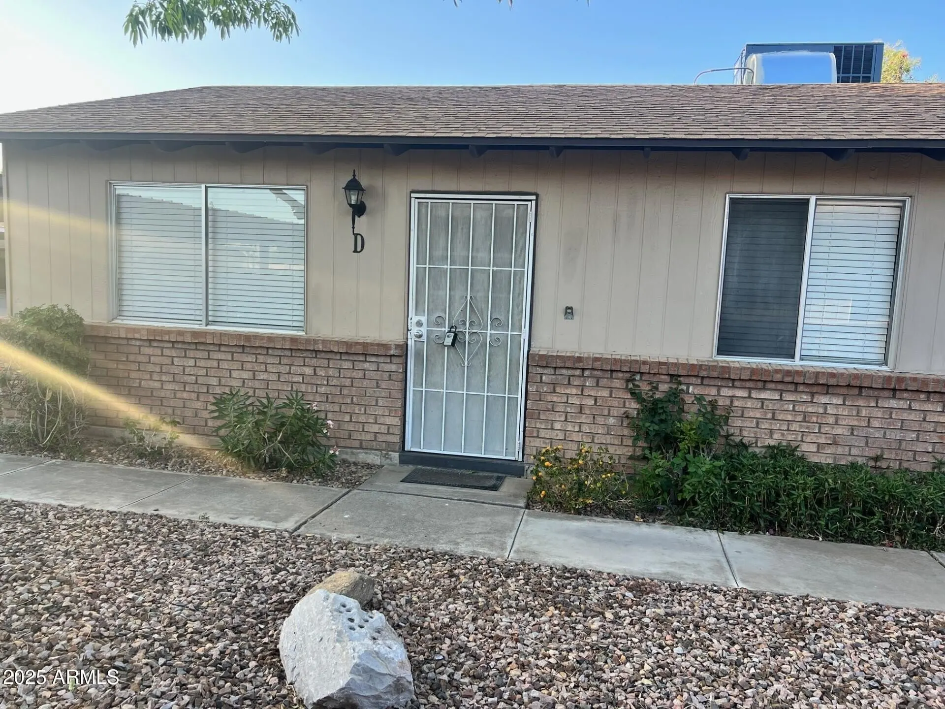 6604 S Lakeshore Dr Tempe, AZ 85283 photo 2