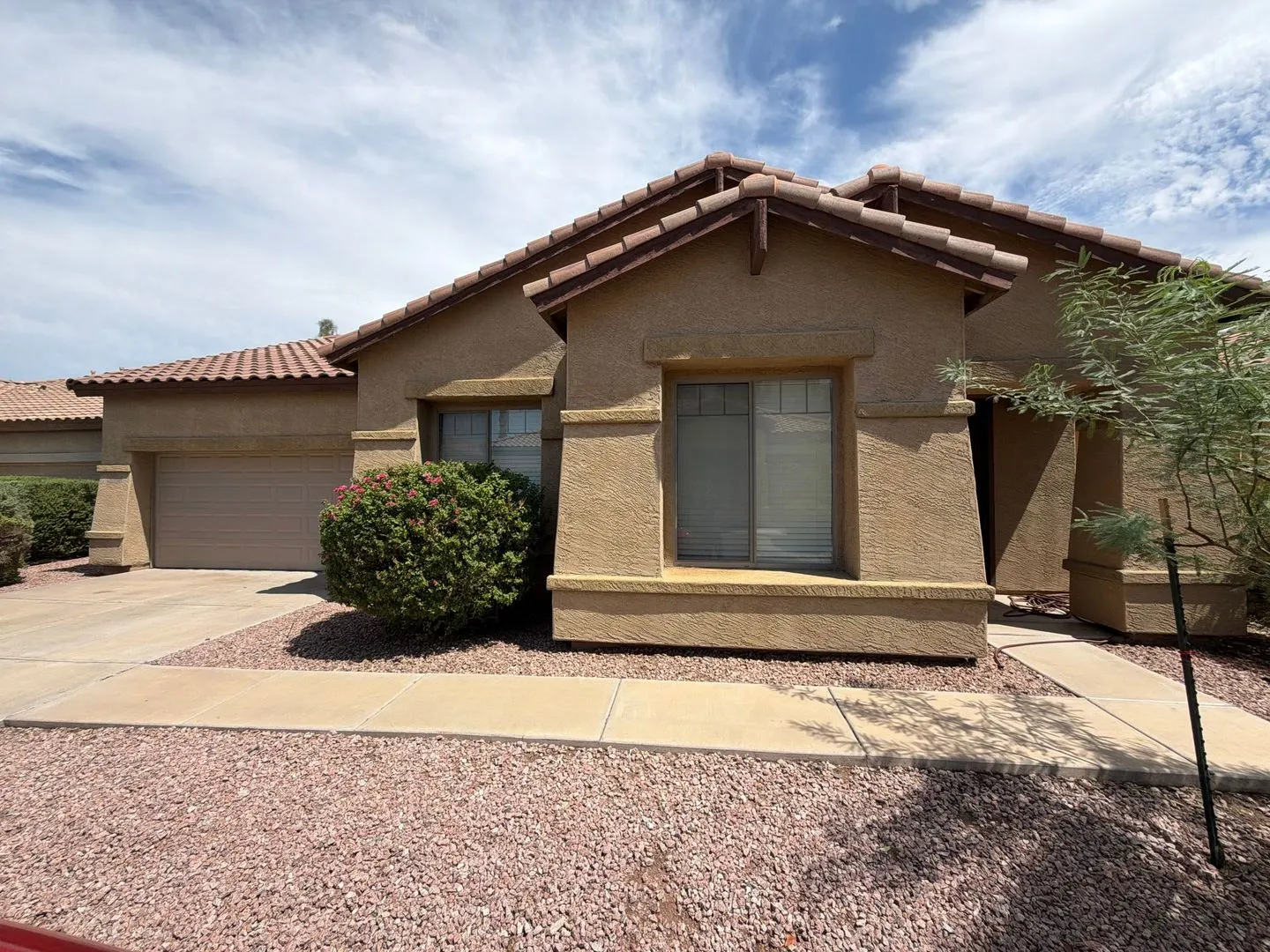 3 Bedroom - 2 Bath - 1435 Sq. Ft. Home in Chandler photo 3