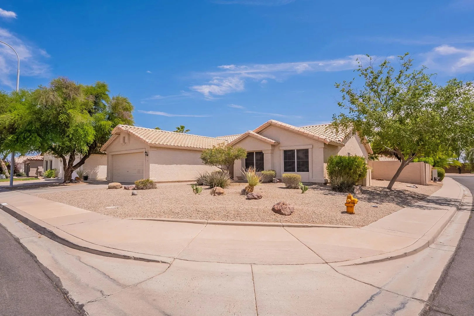 North West Chandler Home with a Pool photo 3