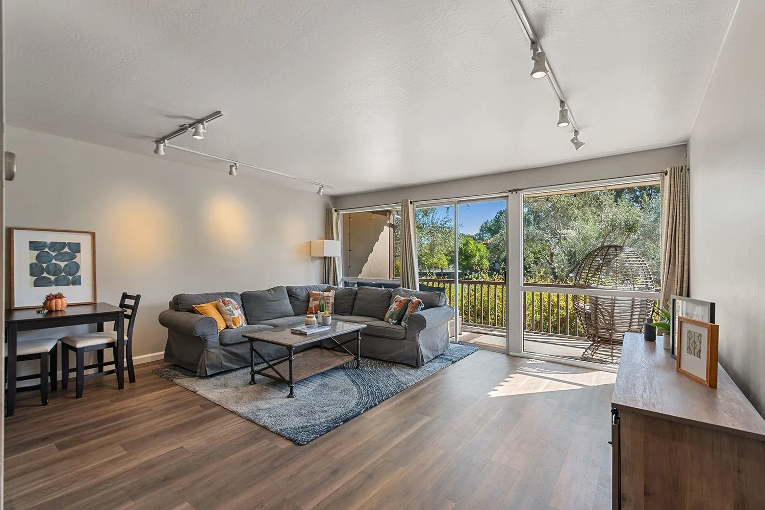 954 Lea Dr San Rafael, CA 94903 photo 2