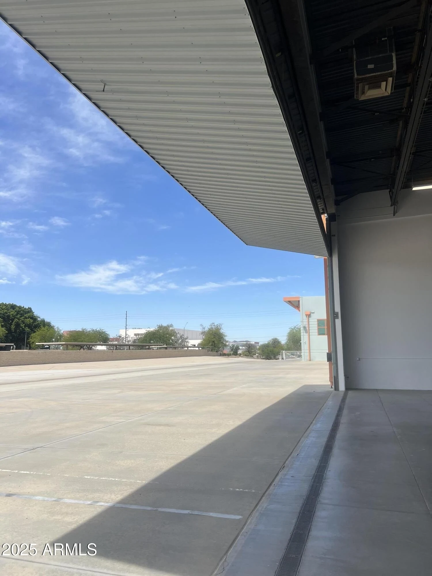 1825 W KNUDSEN Drive photo 5