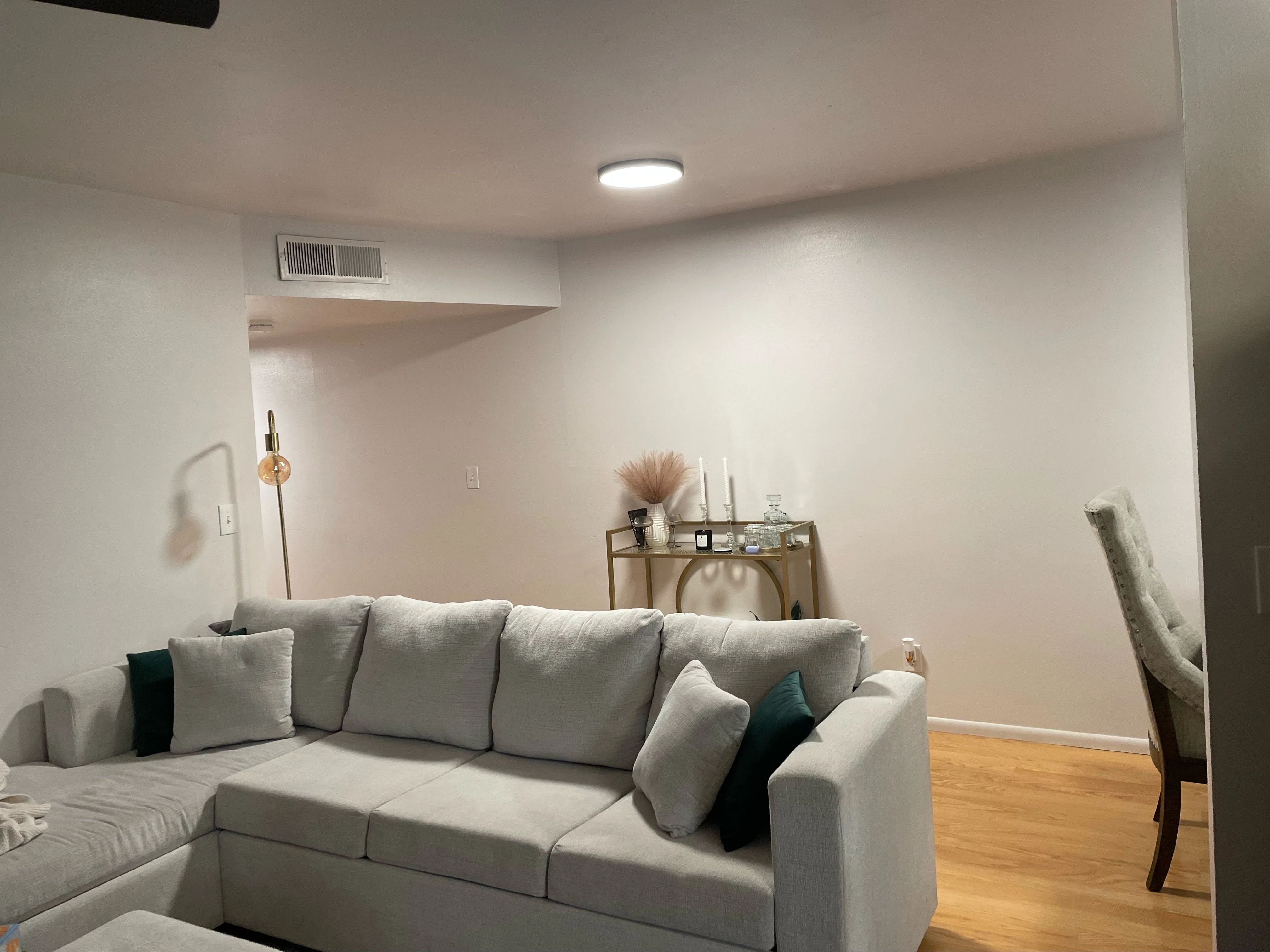 38 E Vineyard Road, Unit A Rental photo 4