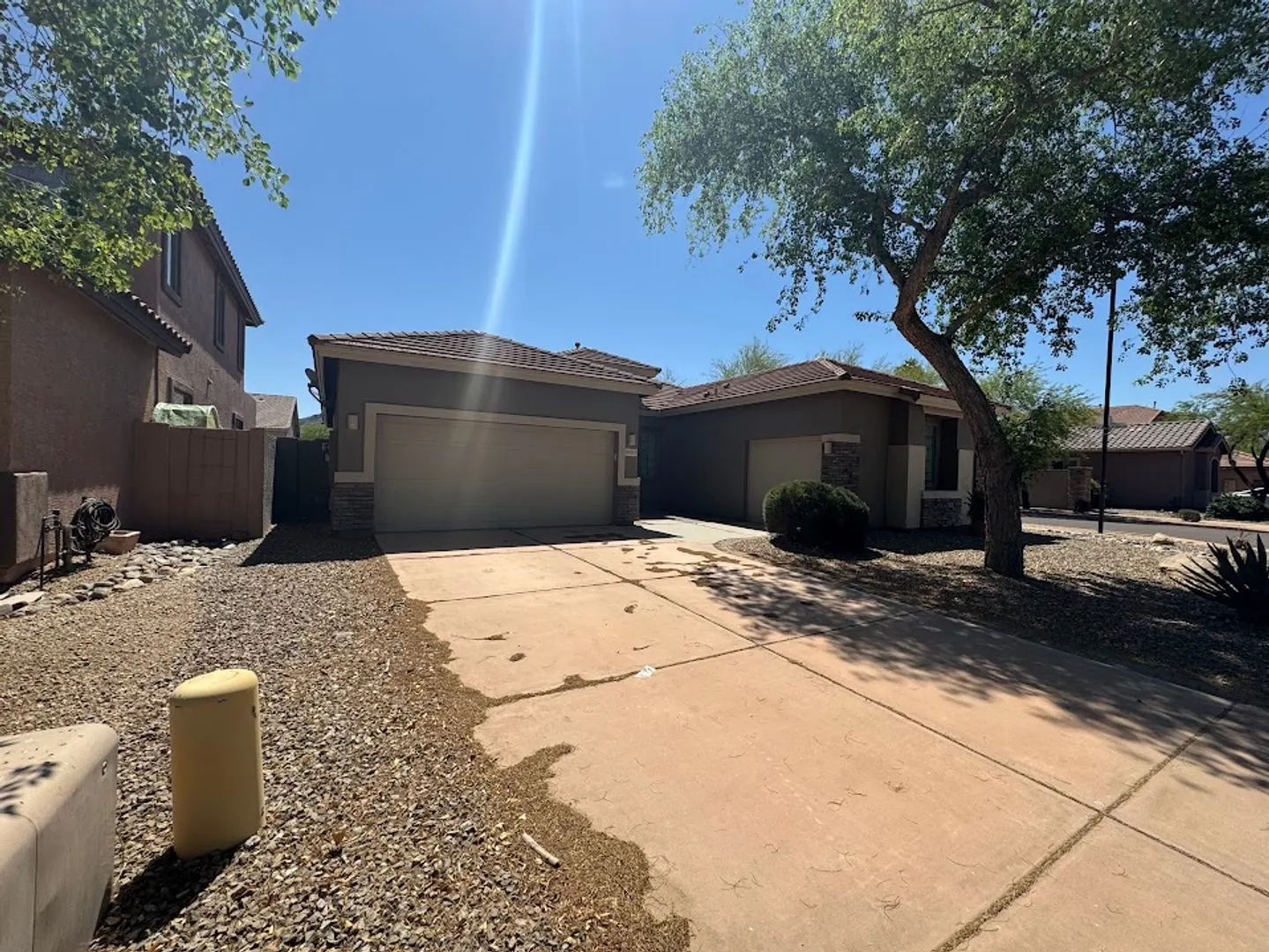 BEAUTIFUL 4 BEDROOM 2 BATHROOM HOME IN PHOENIX photo 5
