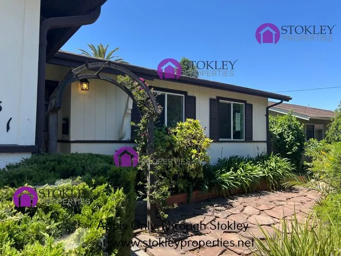 2331 Saint George Drive photo 4