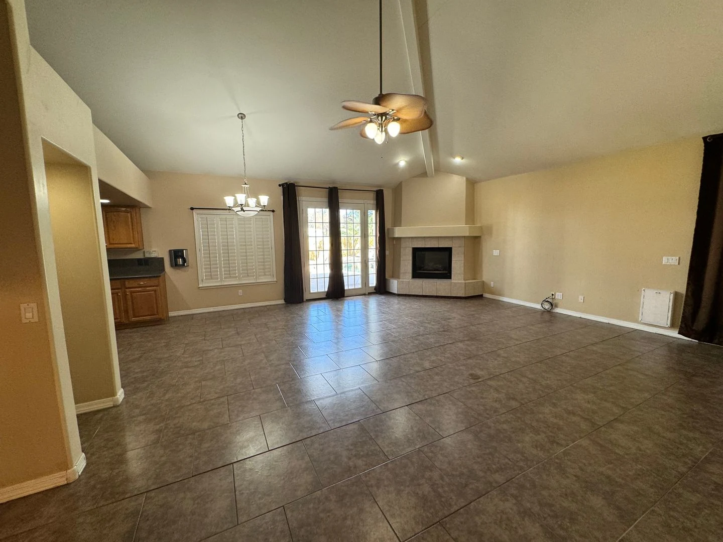 3953 East Flossmoor Avenue, Mesa, AZ 85206 photo 5