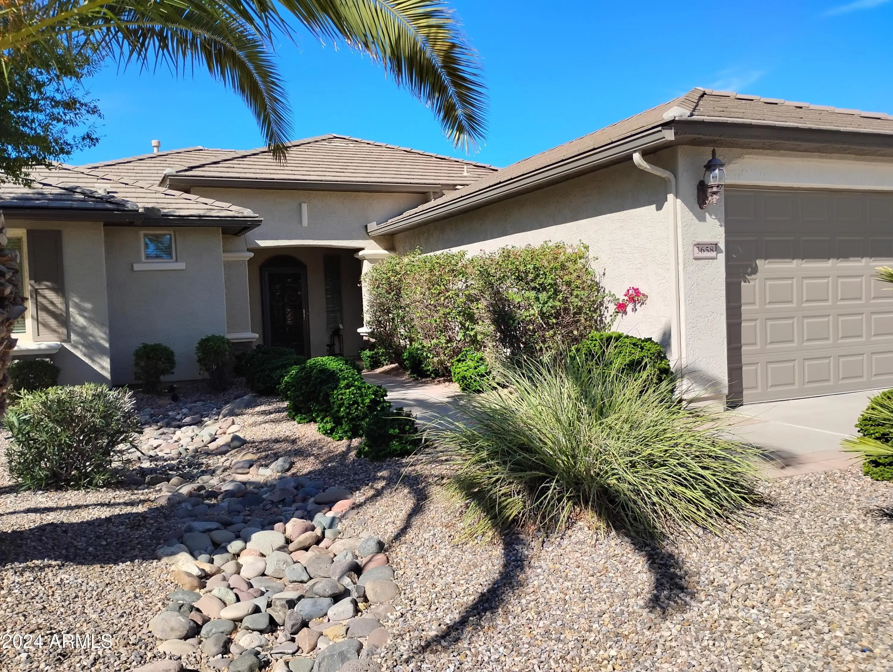 3658 N PRINCETON Court photo 4