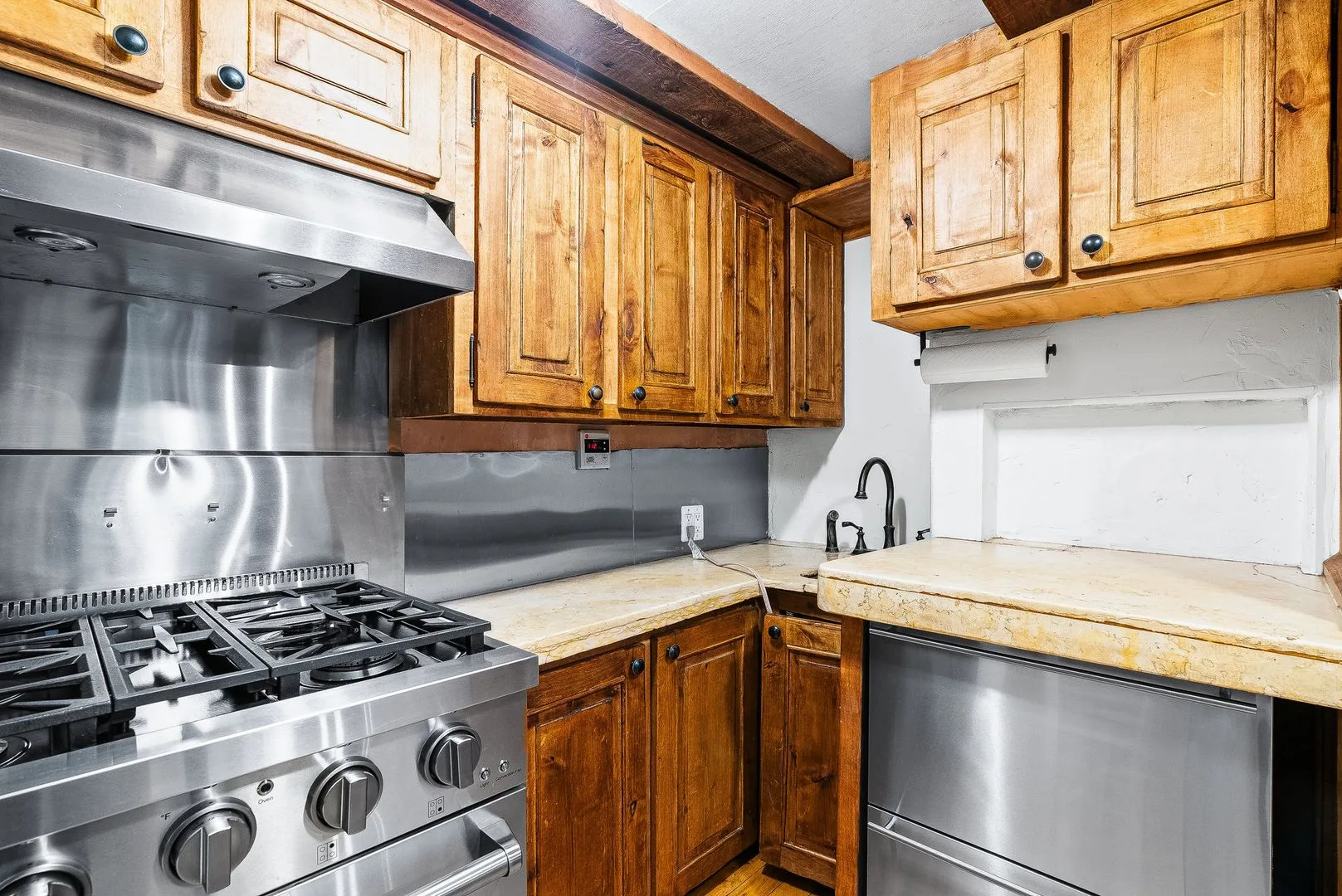 Cozy Cabin Retreat in Scotts Valley – Ideal for Commuters photo 4