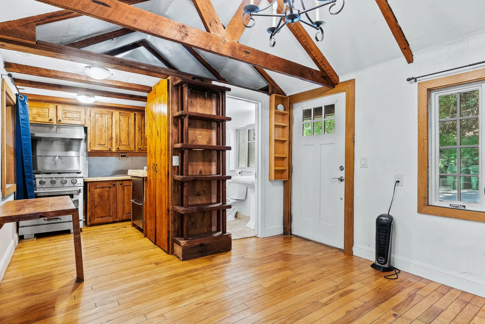 Cozy Cabin Retreat in Scotts Valley – Ideal for Commuters photo 3
