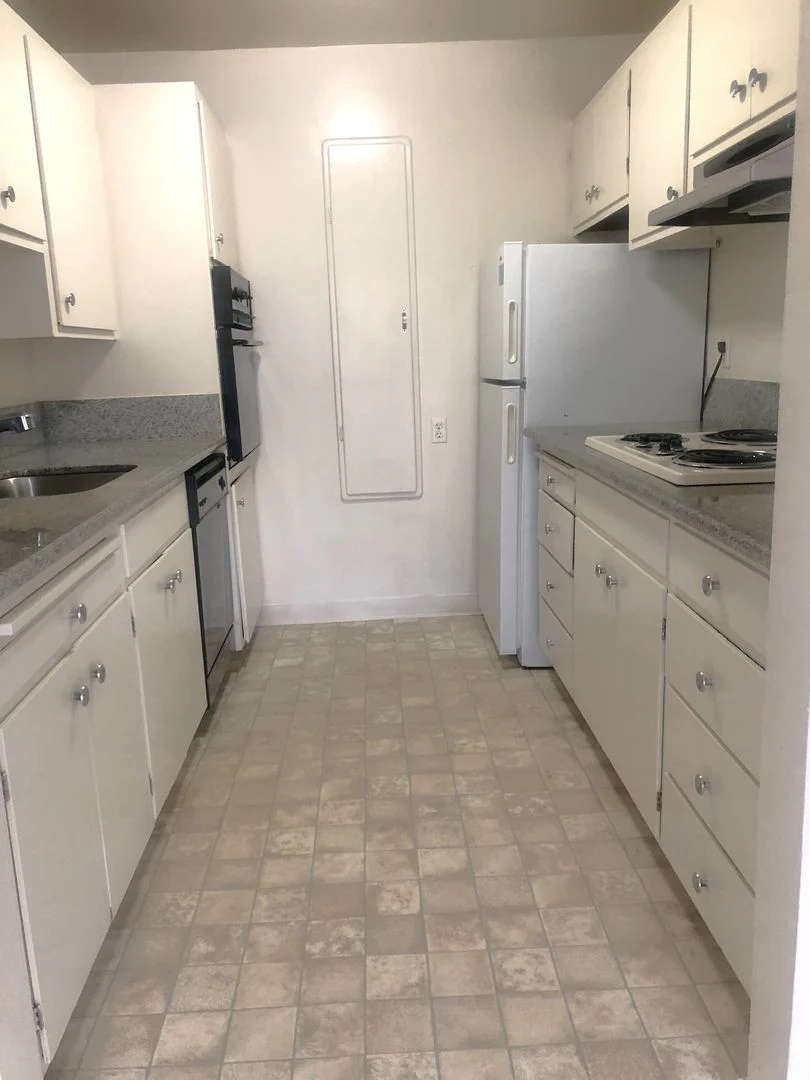 2BR/2BA Apartment on Walnut Street · Berkeley photo 3