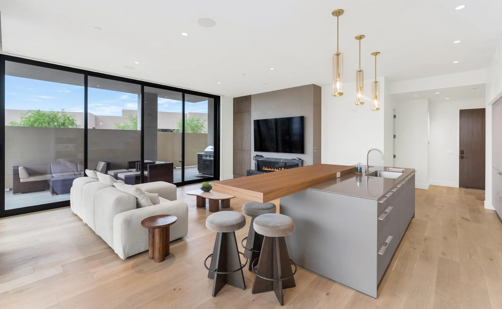 Rates Vary: $9,995 - $22,495