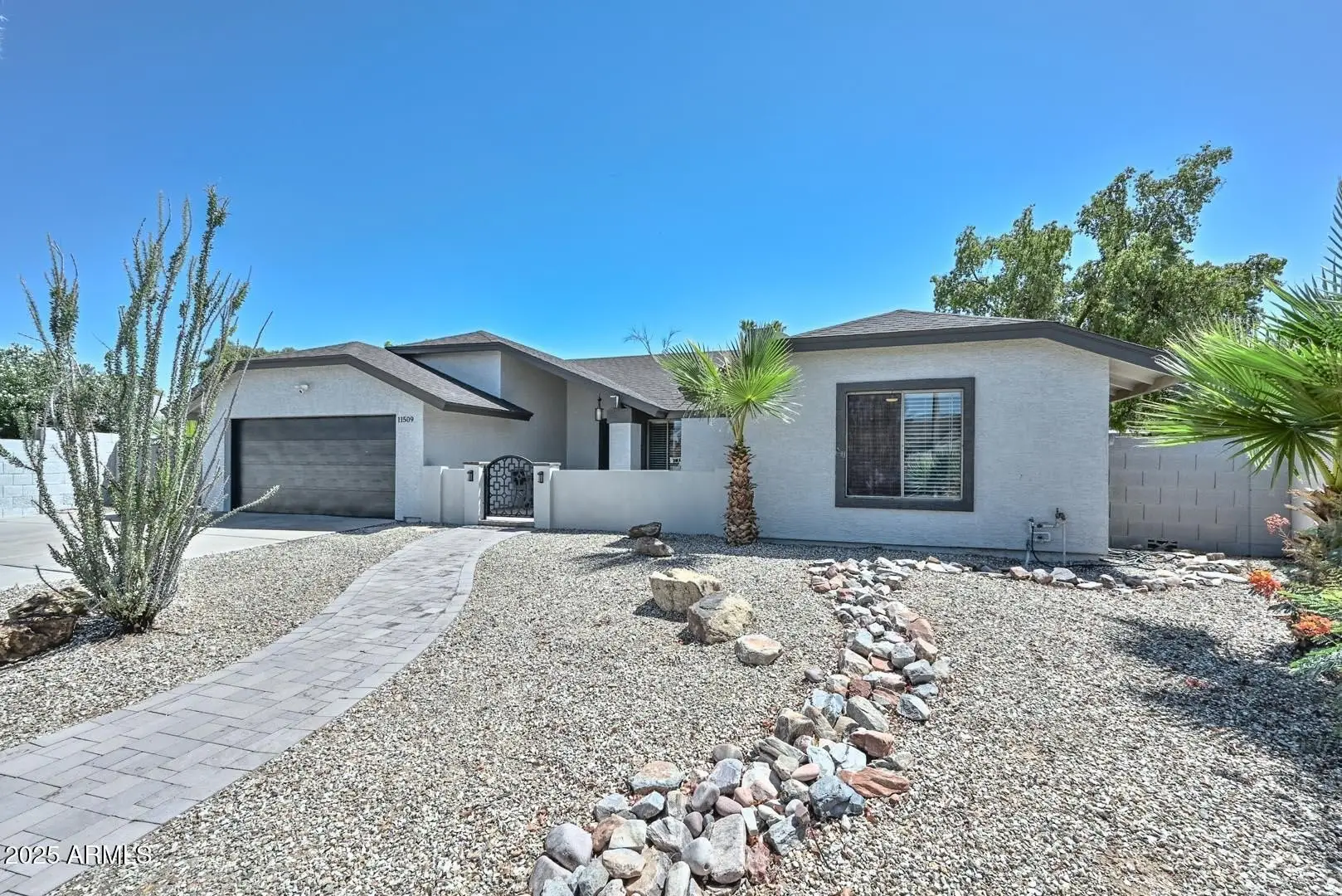 11509 N 109th Way photo 2