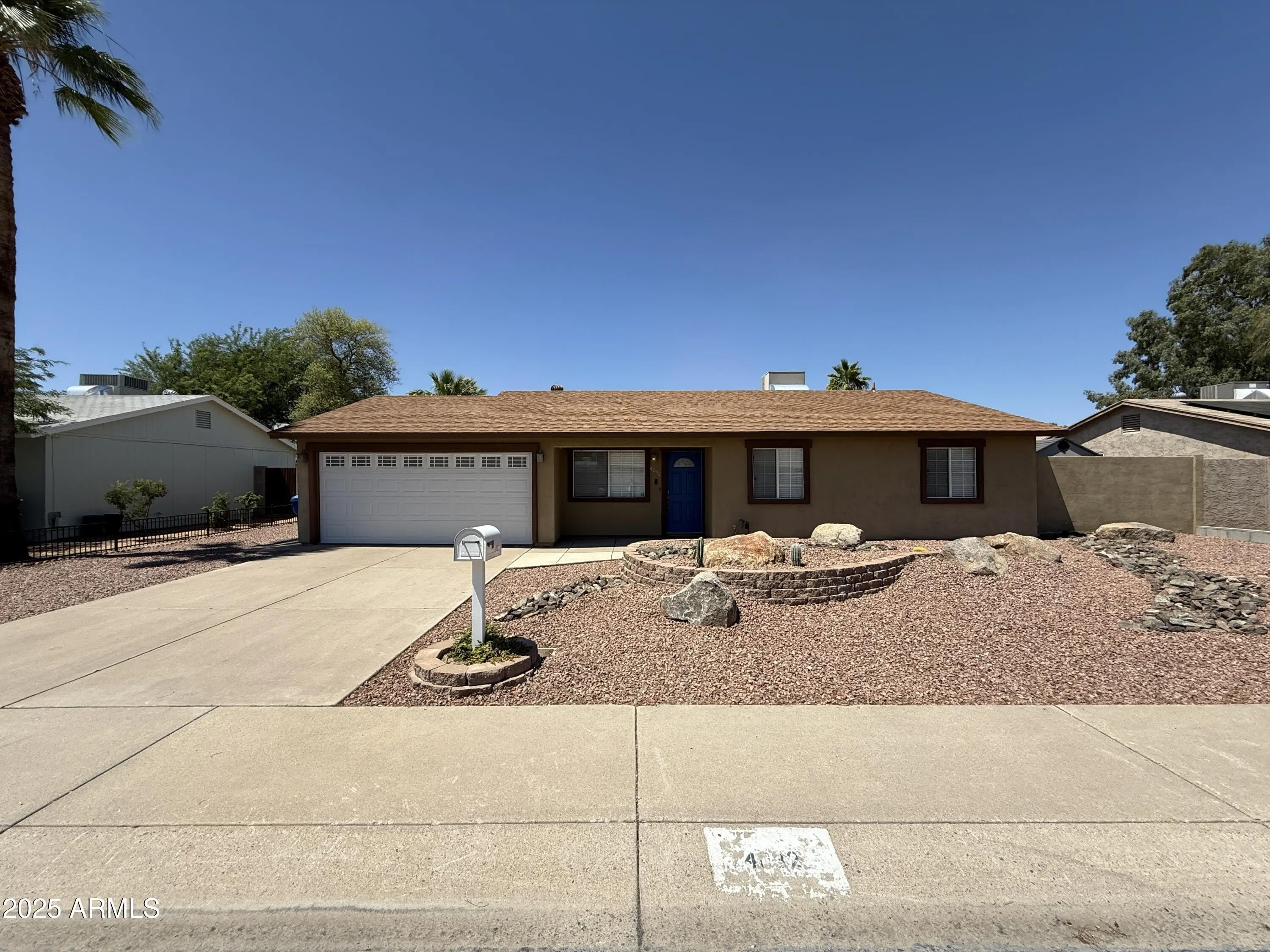 4032 E Hartford Ave Phoenix, AZ 85032