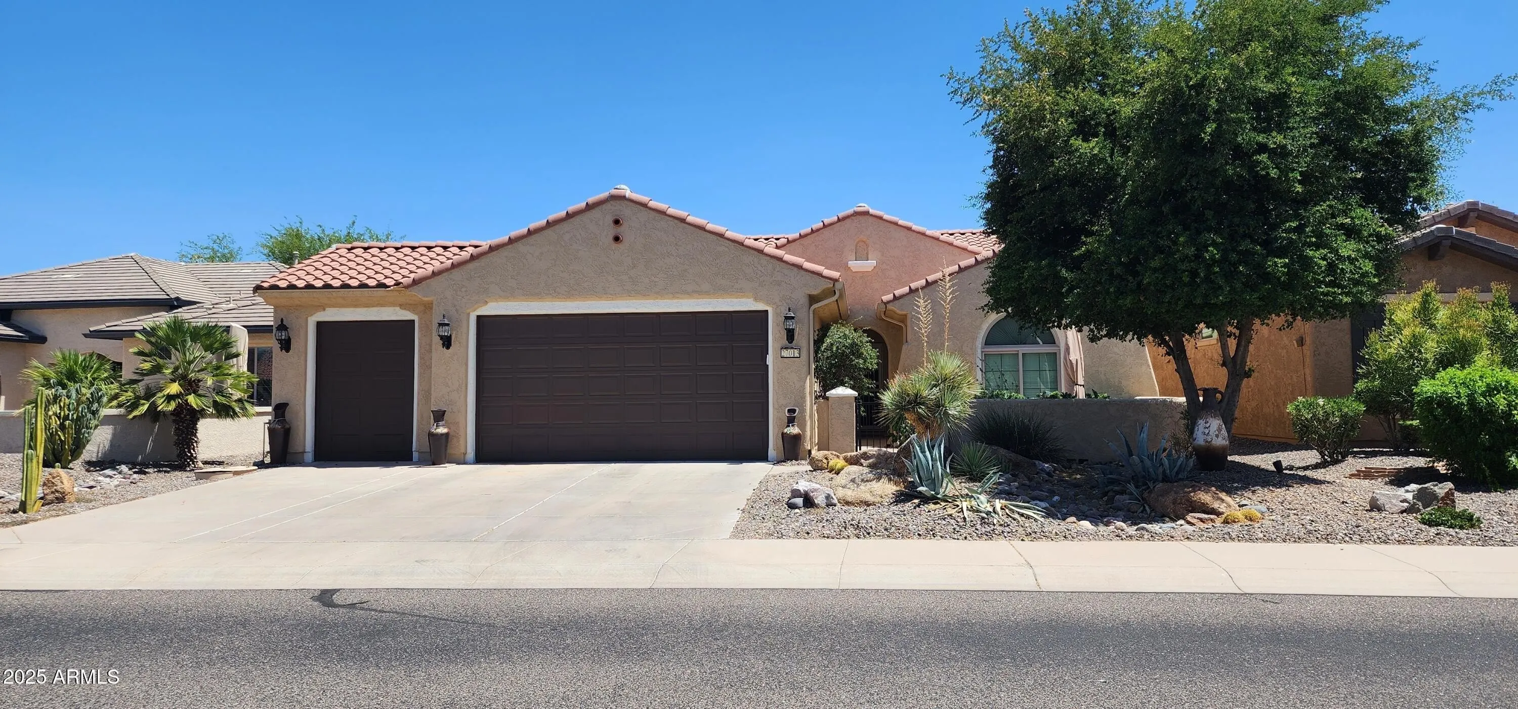 27013 W Potter Dr Buckeye, AZ 85396 photo 2