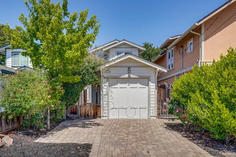 116 College Ave Mountain View, CA 94040 photo 2