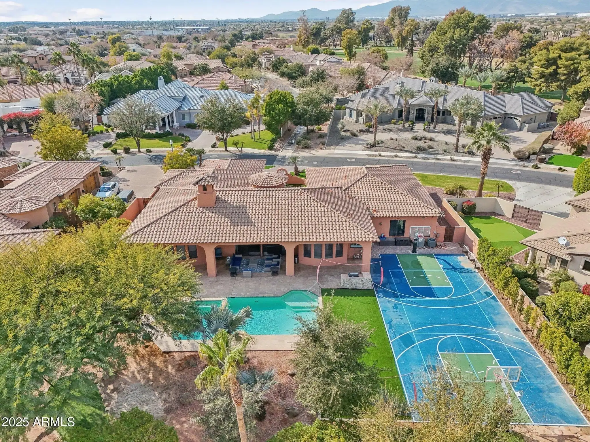 351 N Cloverfield Cir Litchfield Park, AZ 85340 photo 5