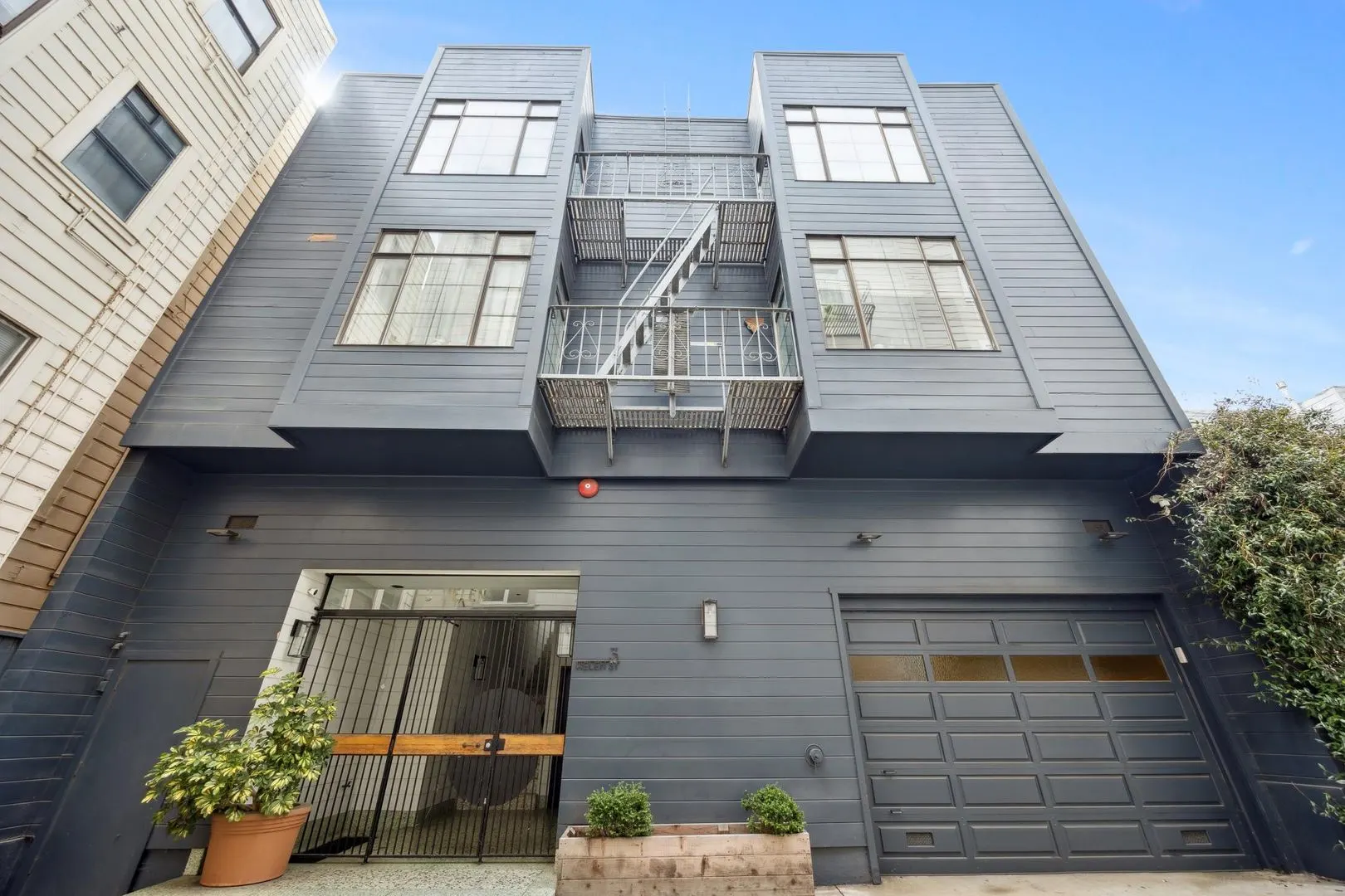 NOB HILL TOWNHOME FOR RENT - $11,500/mo photo 2
