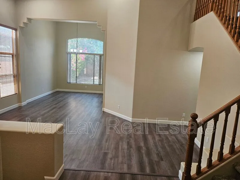 2711 W Megan St Chandler, AZ 85224 photo 4
