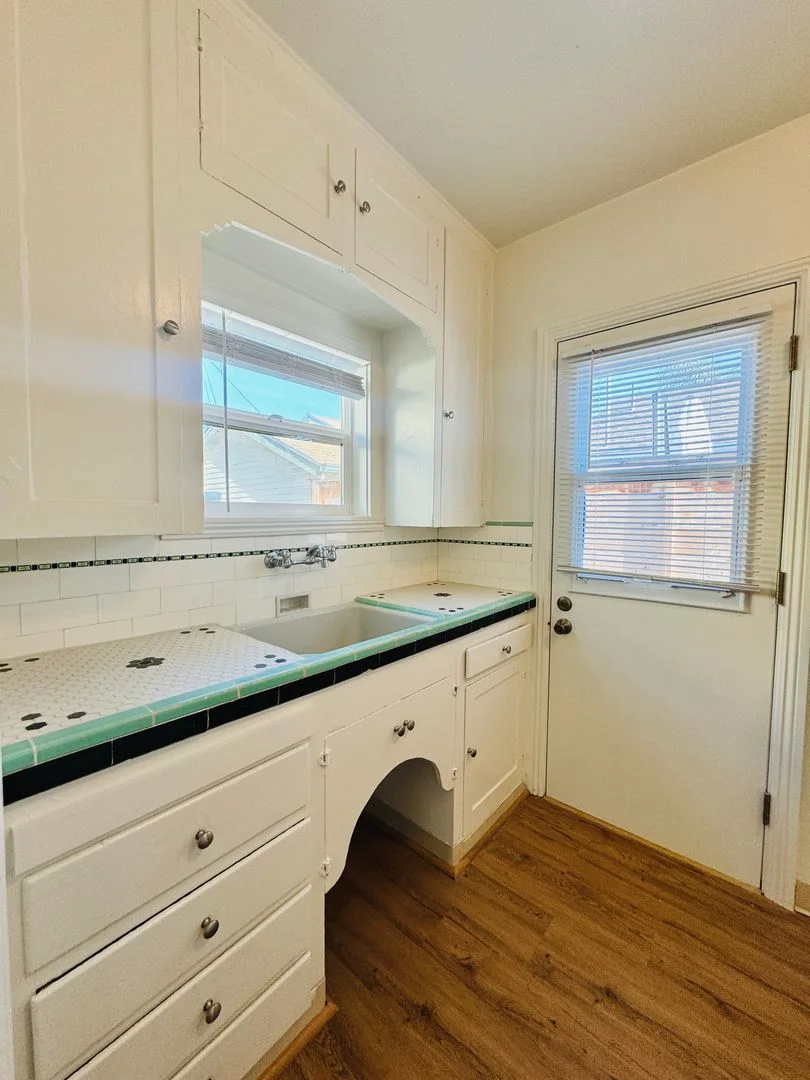 1BD/1BA North Park Bungalow Available! - Only $1,995/mo! photo 5