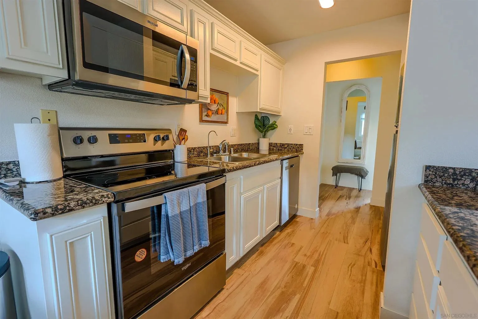 930 Peach Ave Unit 2